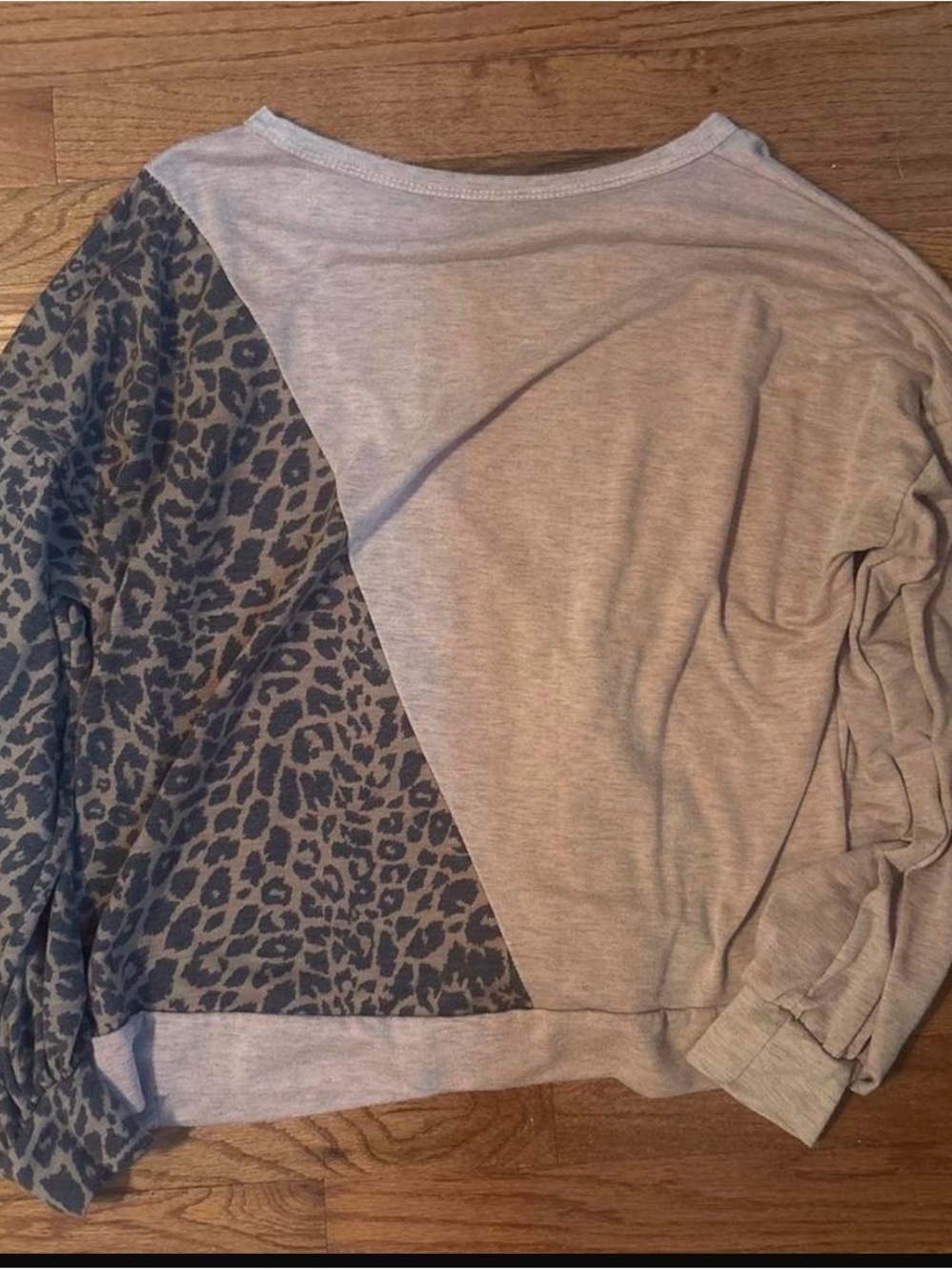 Gray Crewneck Sweater with Leopard-Print Accent